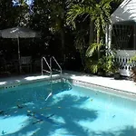 Blue Parrot Inn
