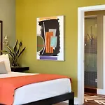 Truman Hotel