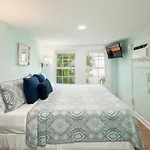 Casa Serendipity By Last Key Realty
