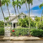 Casa Serendipity By Last Key Realty