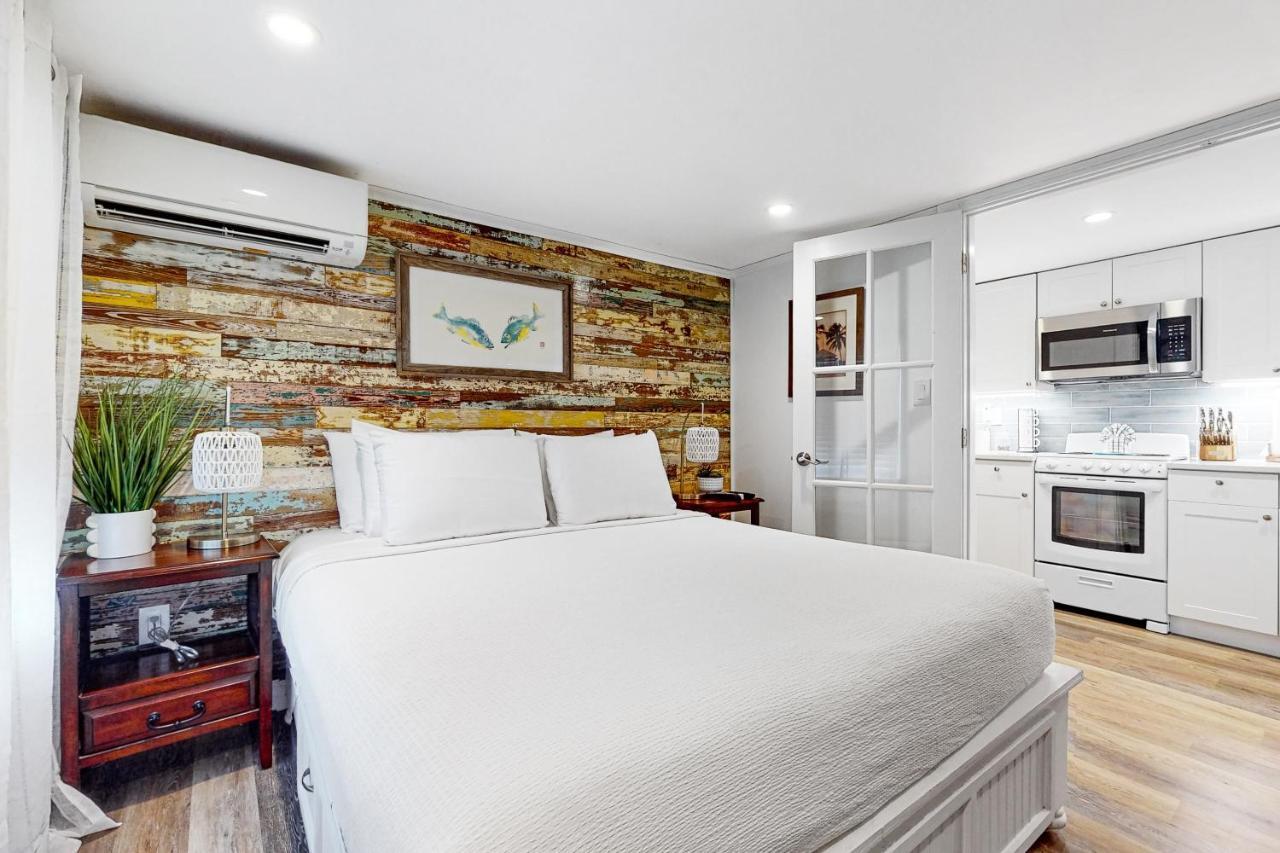 Julia Whitehead Guest Holiday home *