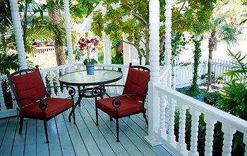 La Mer & Dewey House (adults Only) Hotel