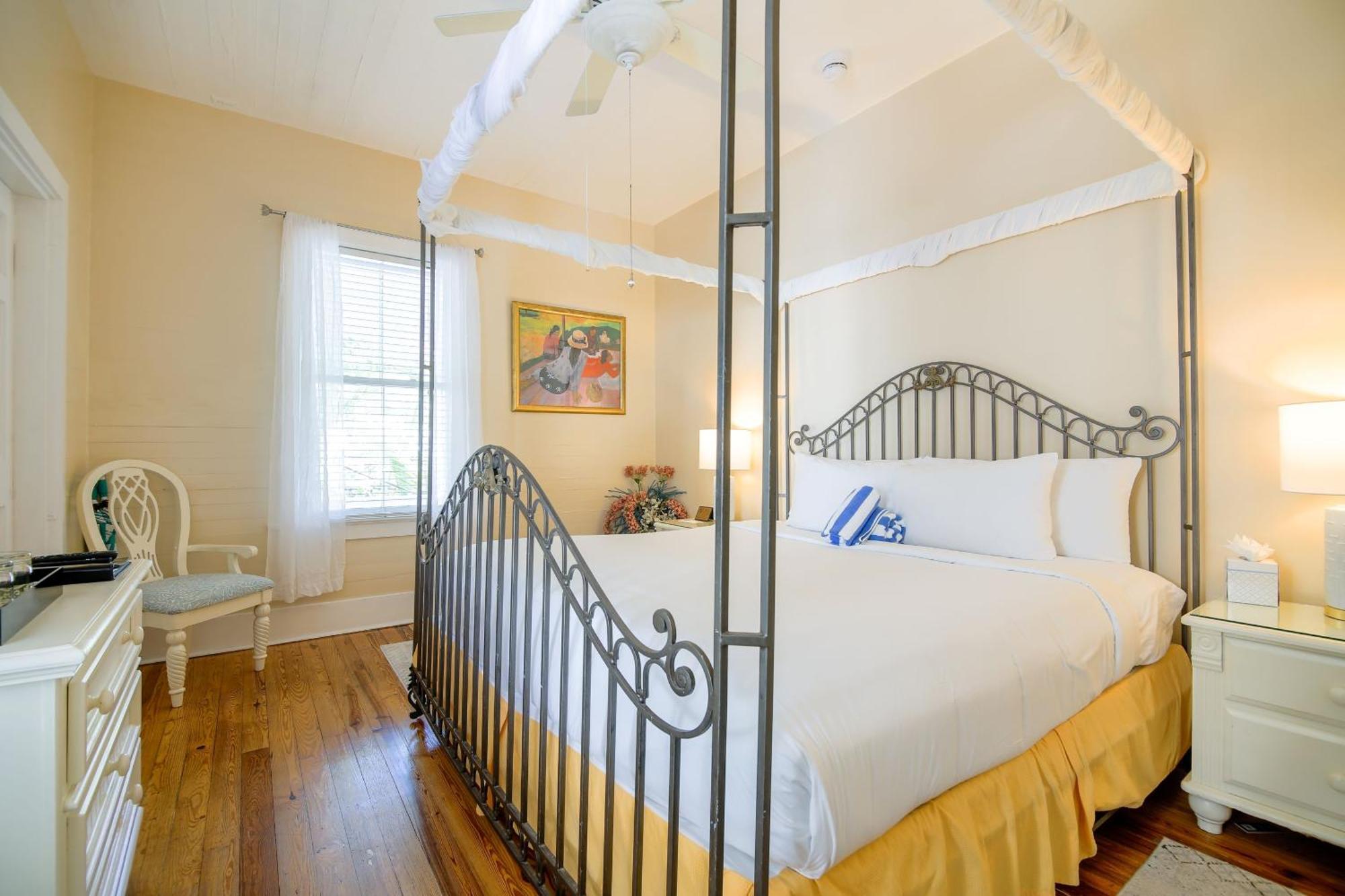 Bed & Breakfast Ambrosia 3*