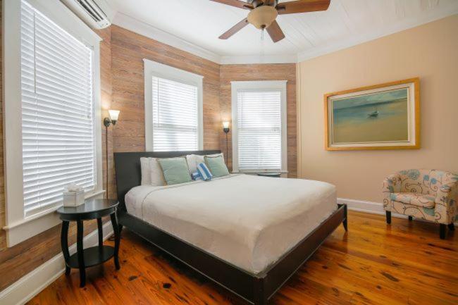 Bed & Breakfast Ambrosia 3*
