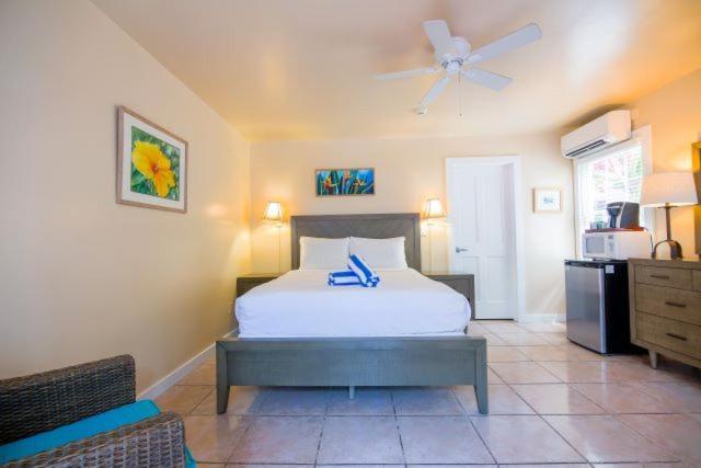 Ambrosia Bed & Breakfast Key West