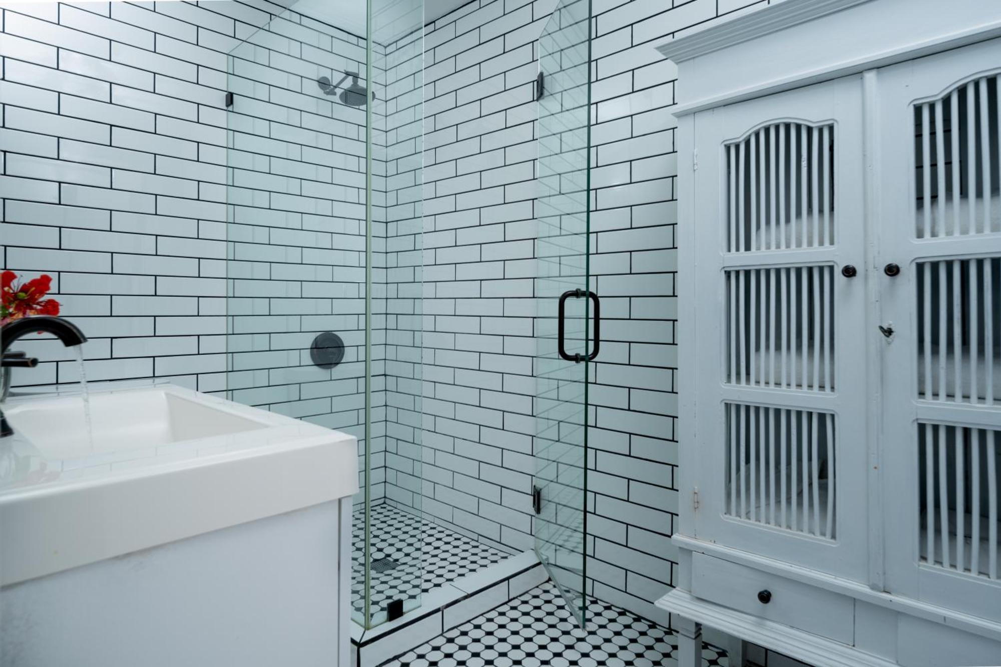 Bed & Breakfast Alexander's Guesthouse-adult Exclusive, Lgbtq Friendly 3*