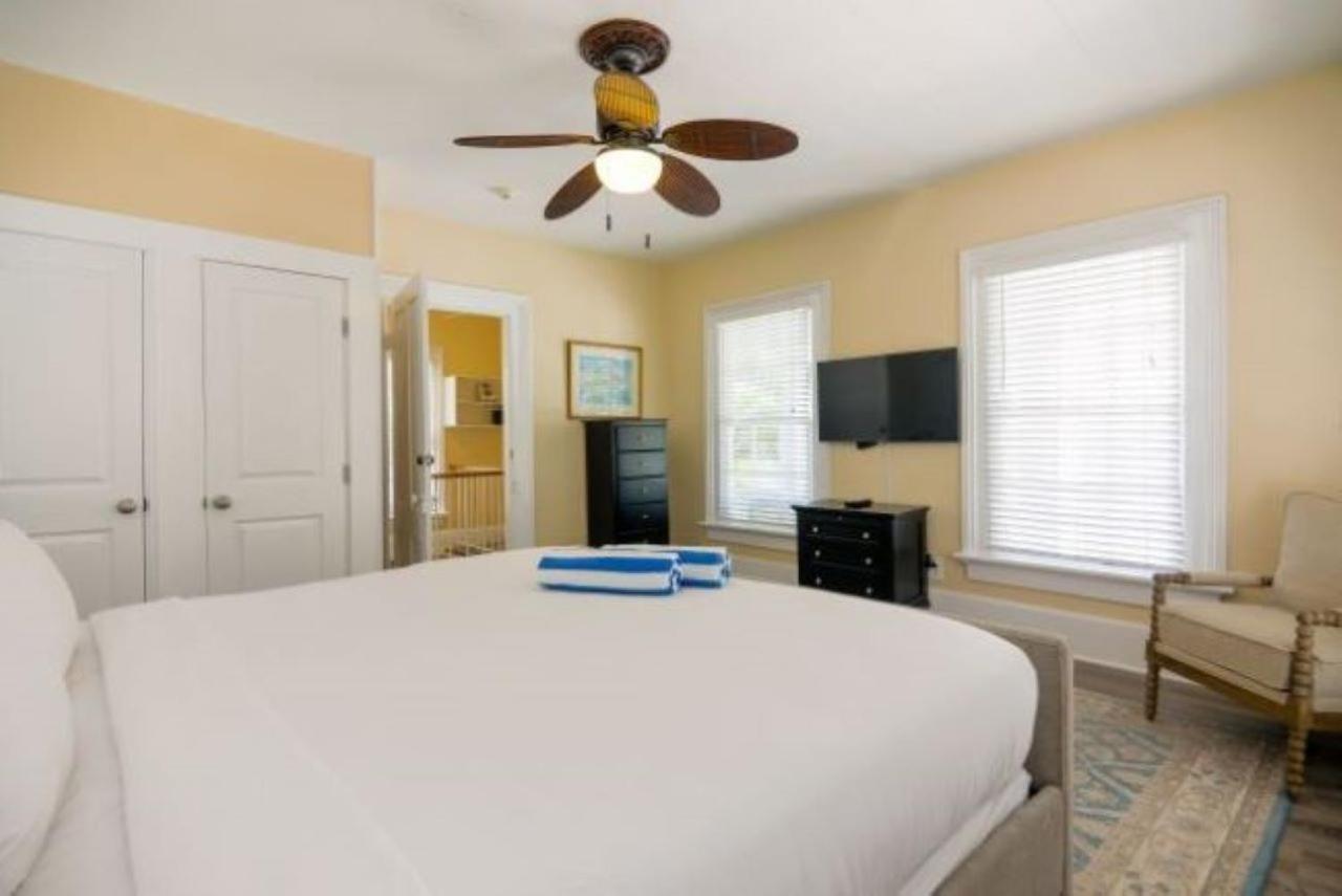 Ambrosia Bed & Breakfast Key West