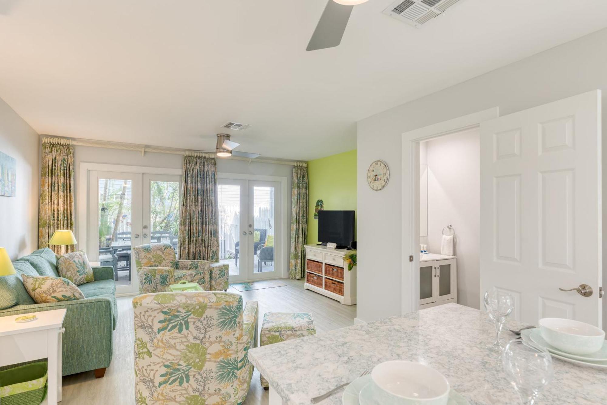Bahamian Reed By Avantstay Walk To Everything W Community Pool Week Long Only Holiday home Key West