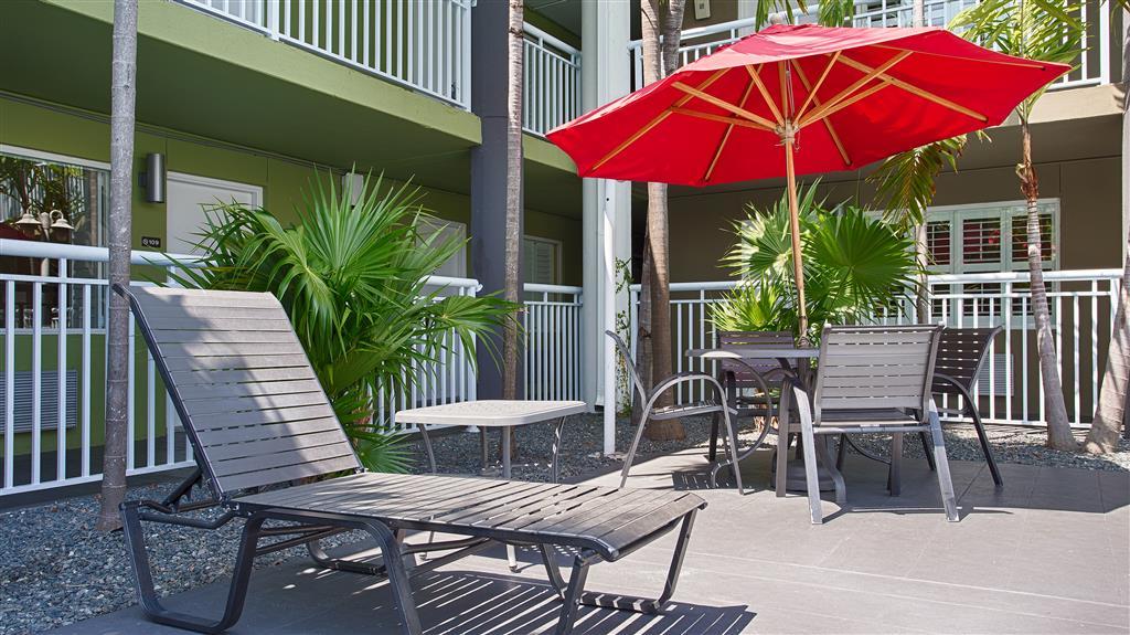 Western Hibiscus Hotel Key West
