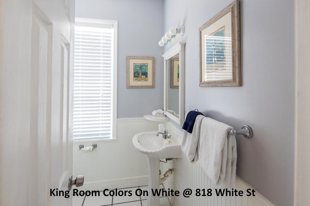 Apartment Colors On White Key West