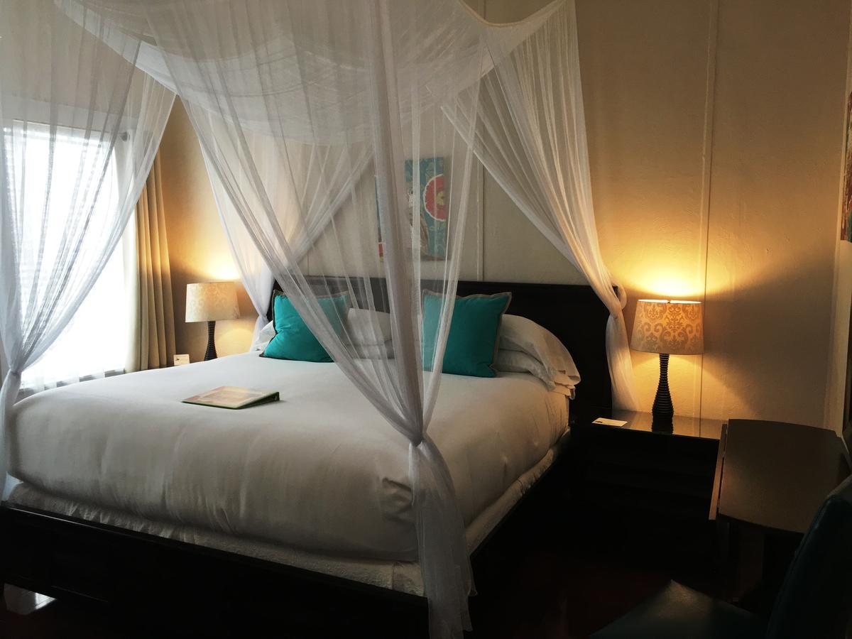 Bed & Breakfast Avalon Bed And Breakfast (Adults Only) 3*