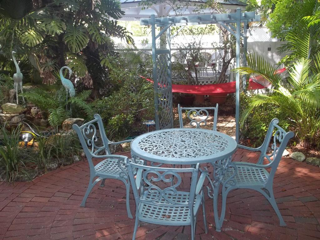Duval House Bed & Breakfast