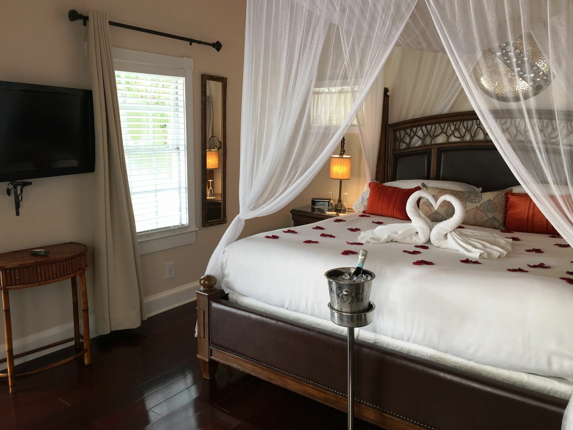 Avalon Bed And Breakfast (Adults Only) Bed & Breakfast 3*