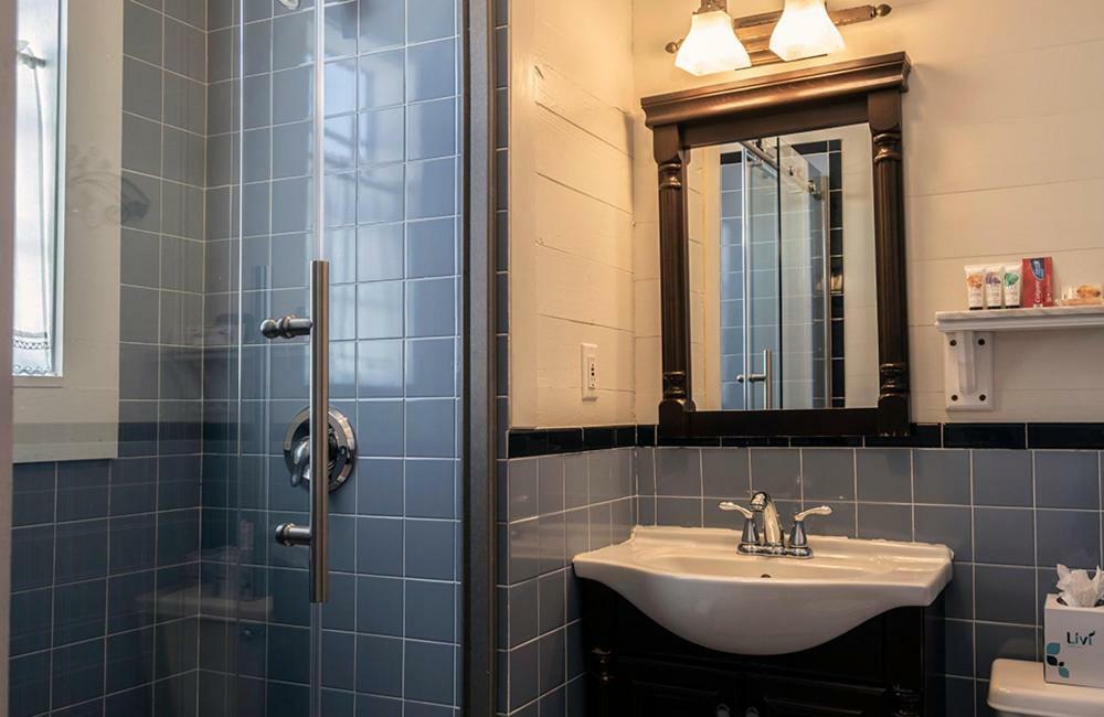 Avalon Bed And Breakfast (Adults Only) Bed & Breakfast Key West