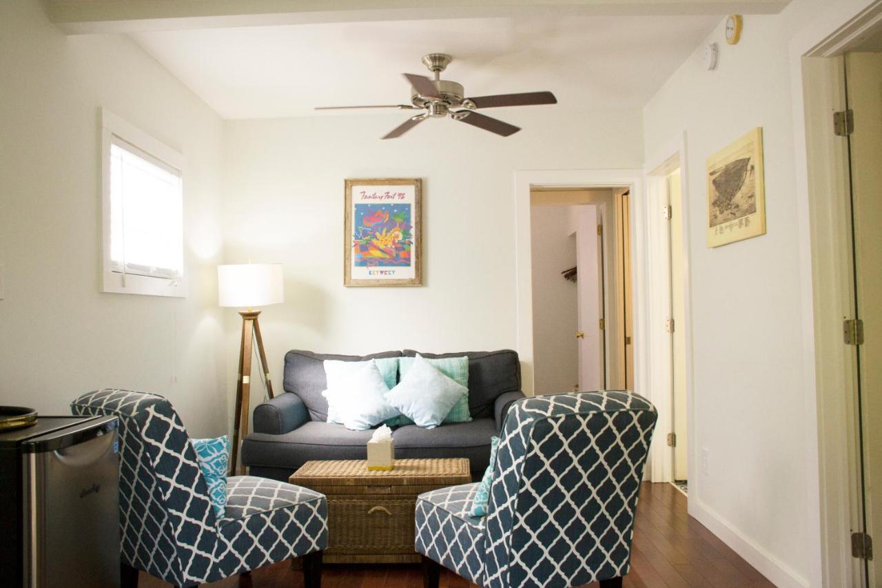 Bed & Breakfast Duval House 3*
