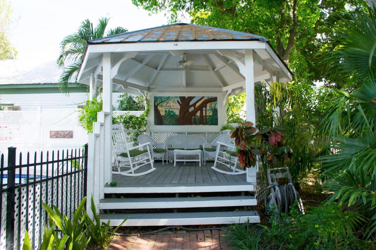 Duval House Bed & Breakfast