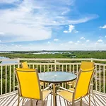 The Salt Cay -Modern & Pet Friendly