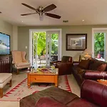 Casa Suite Casa By Last Key Realty