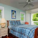 Casa Suite Casa By Last Key Realty