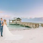 The Reach Key West, Curio Collection By Hilton