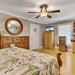 Kokomo Suite By Last Key Realty
