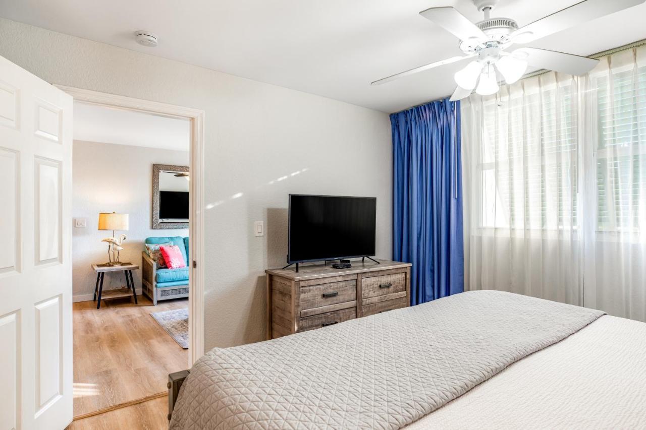 Sunrise Suites - Butterfly Nest #107 * Key West
