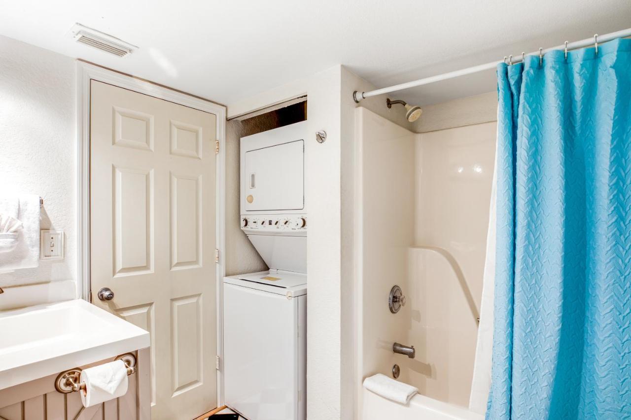 Sunrise Suites - Butterfly Nest #107 Key West