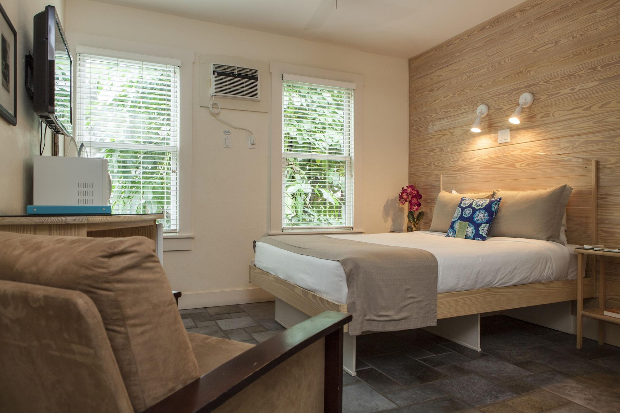 Inn Eden House
