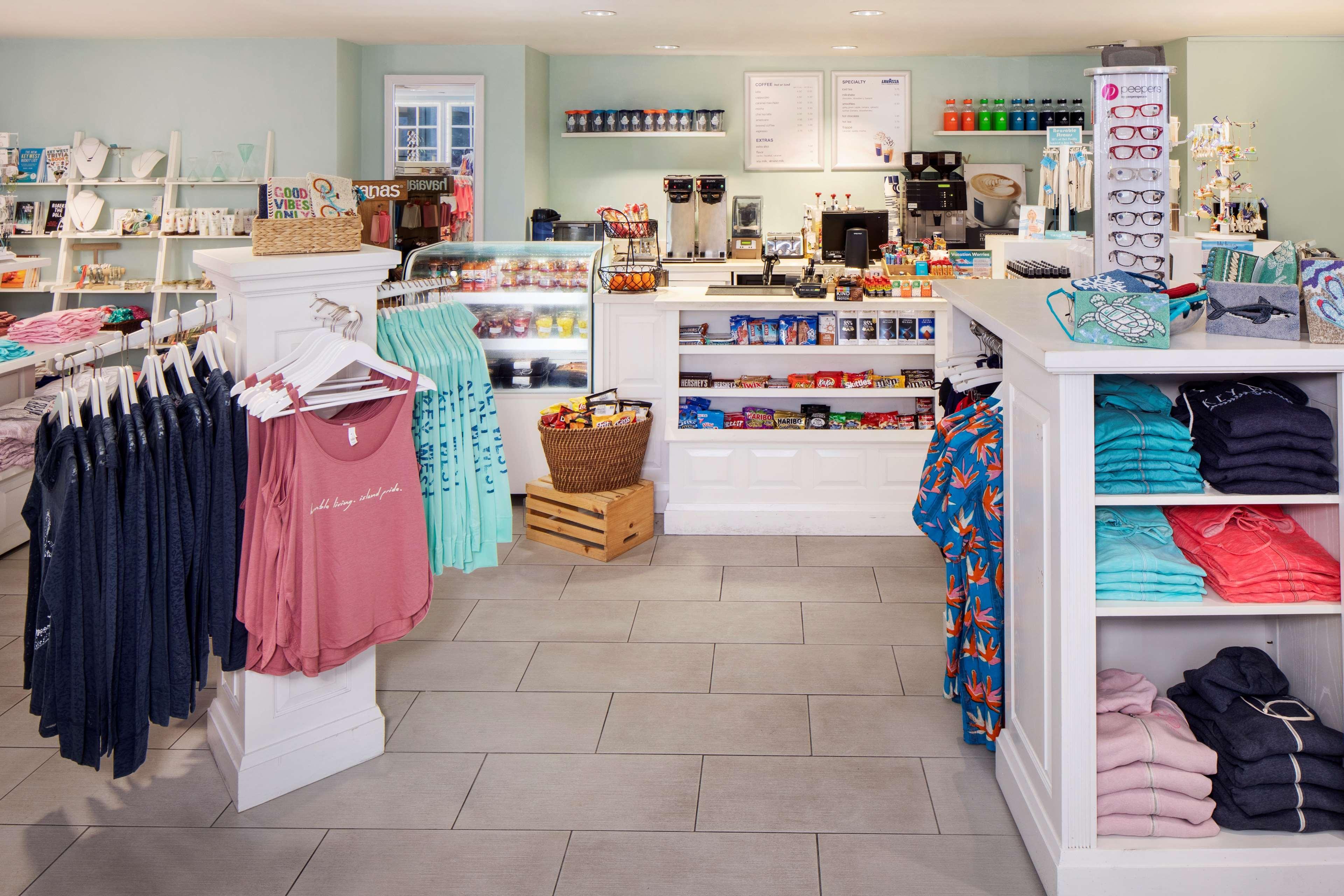 Resort The Reach Key West, Curio Collection By Hilton Key West