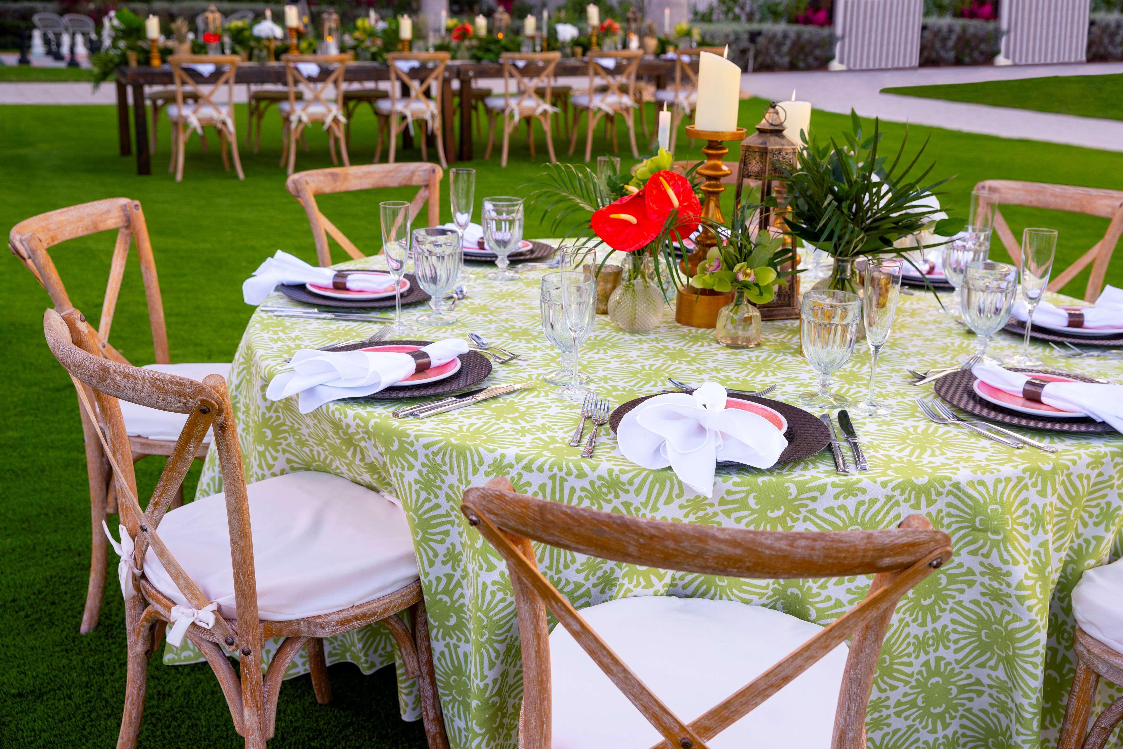 Resort The Reach Key West, Curio Collection By Hilton 4*
