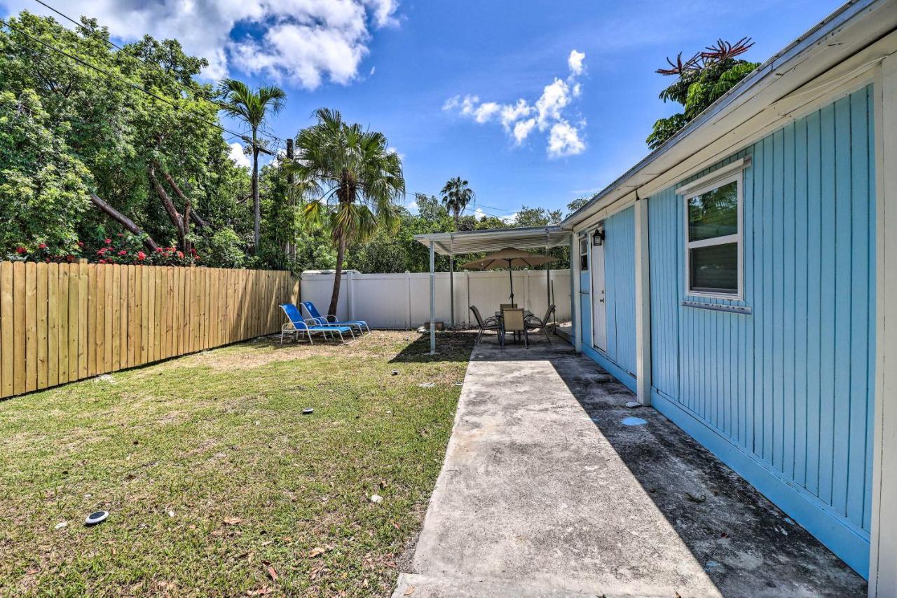Holiday home Cozy Walk To Beaches!