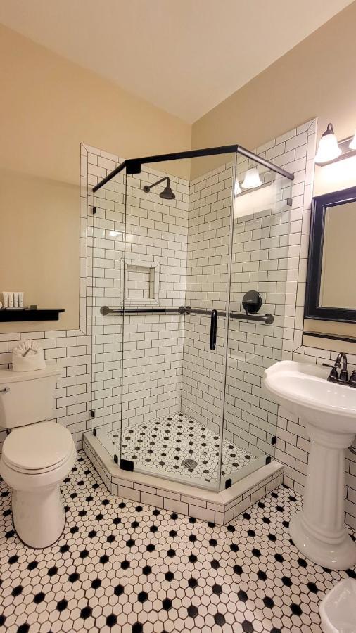 Hotel La - Adult Exclusive 3*
