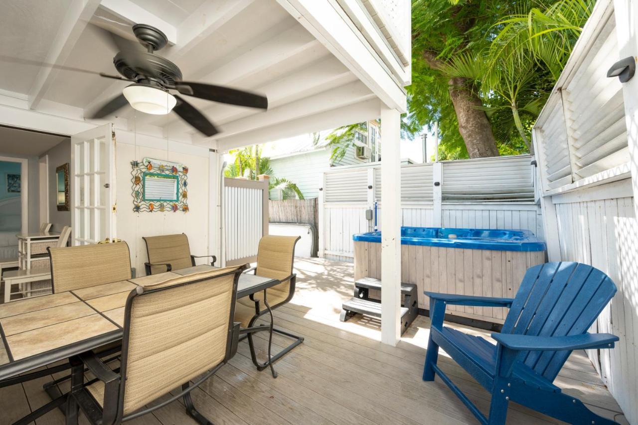 Crawl To Duval W/ Hot Tub Key West