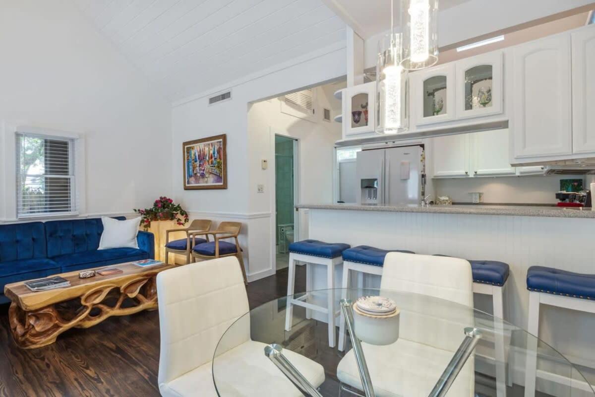 Lil' Bit Holiday home *