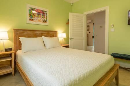 Harborwalk Hideaways Villa