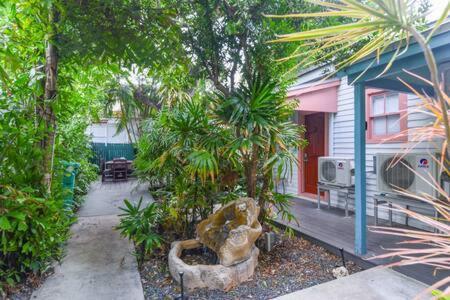Harborwalk Hideaways *