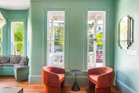 Takeover At The Grand Maloney Holiday home *