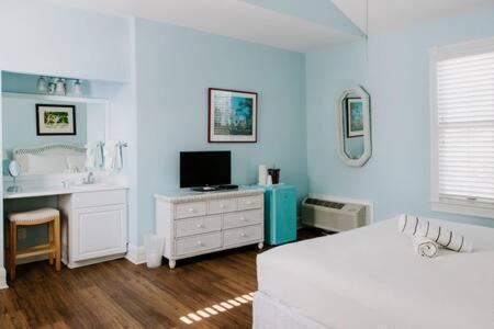 Classic King- Curry Mansion With Heated Pool! * Key West