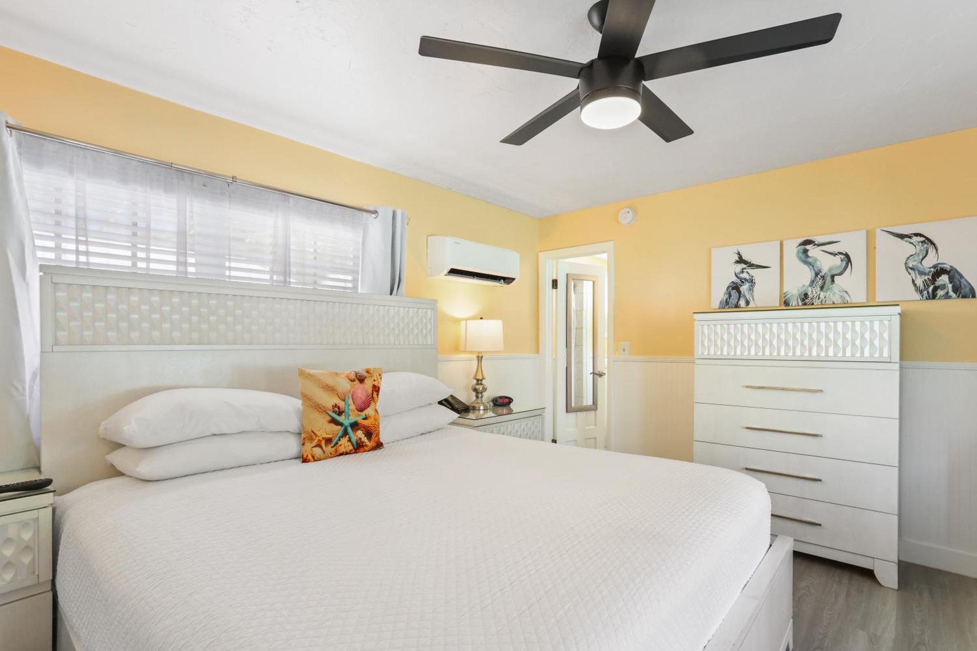 The Palms Hotel 3*