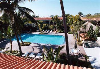 Courtyard By Marriott Waterfront 3*