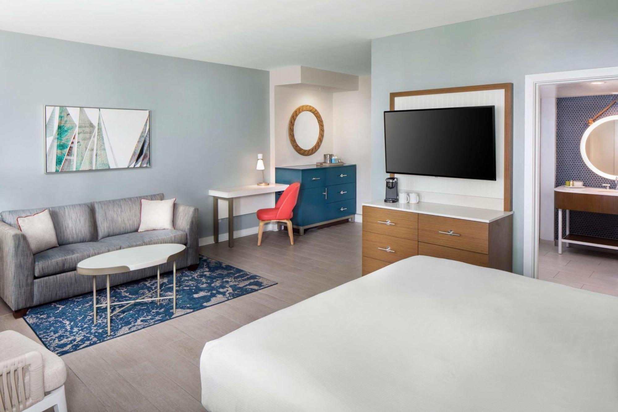 The Reach Key West, Curio Collection By Hilton Resort Key West