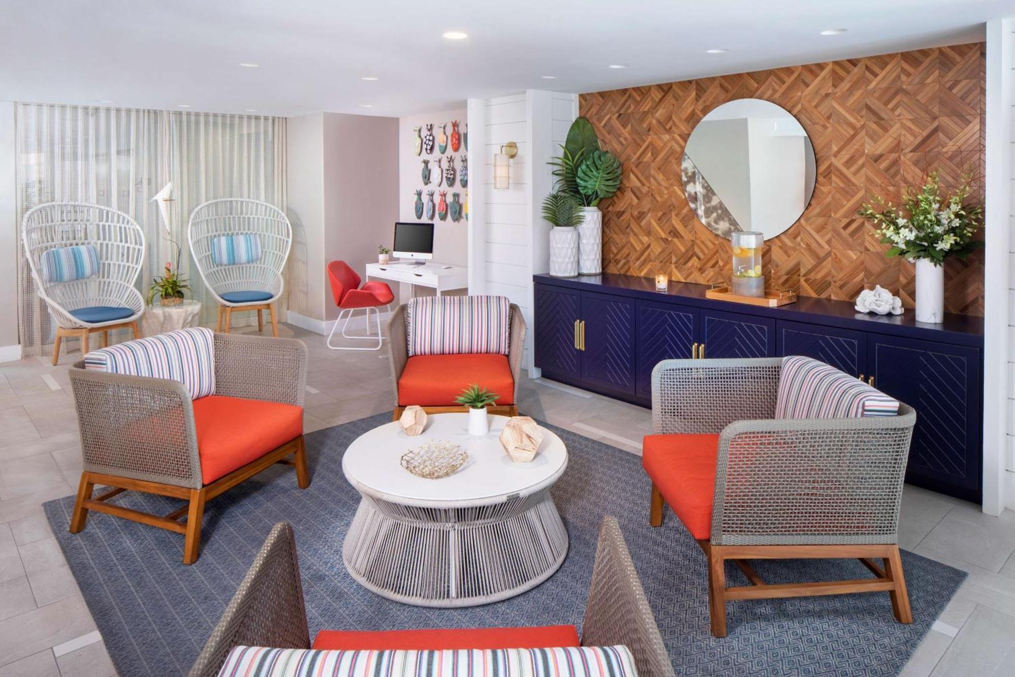 The Reach Key West, Curio Collection By Hilton