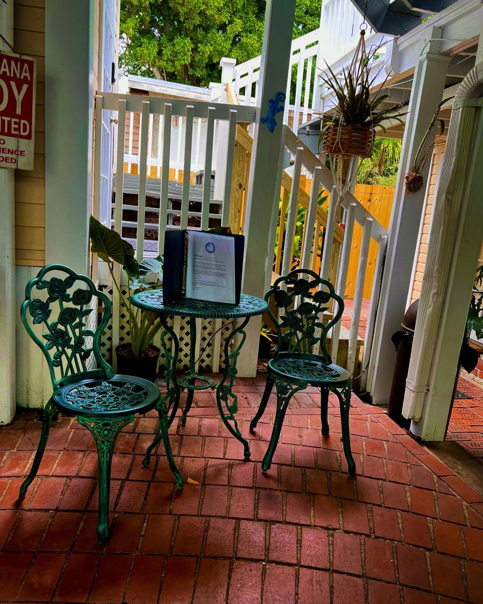 Guest house The Garden House 2*
