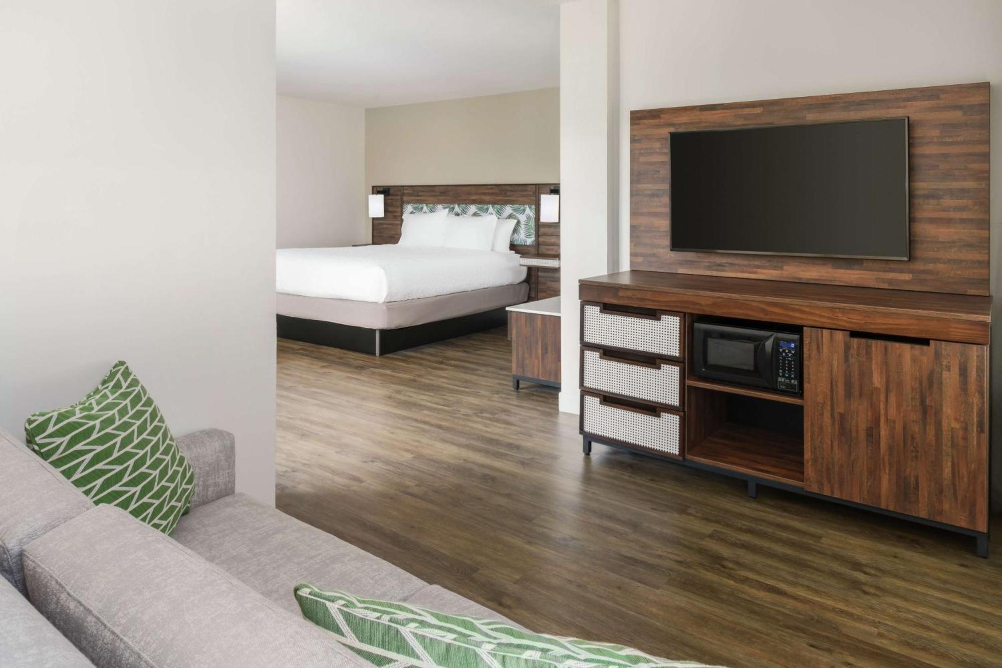Hotel Hampton Fl 3*