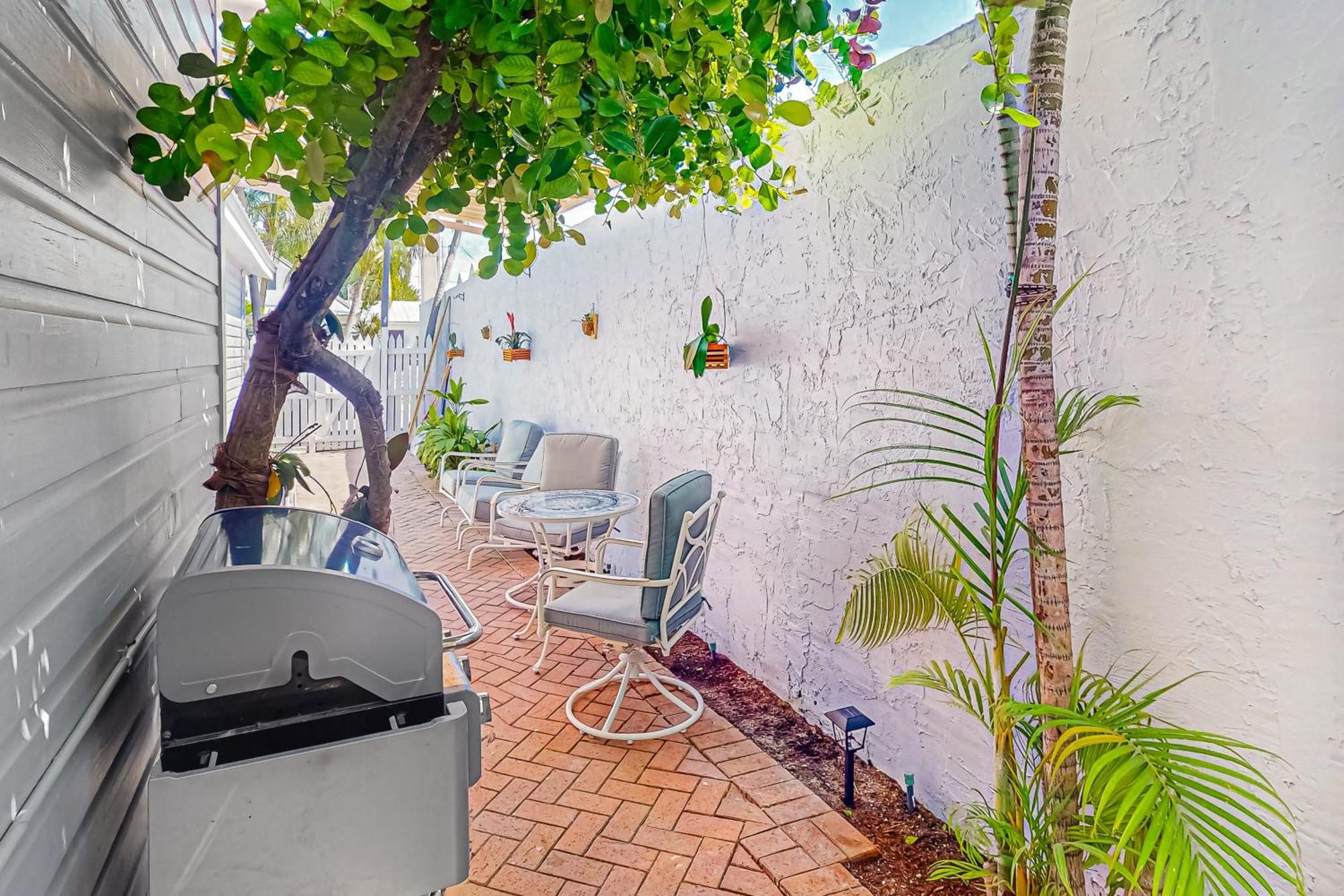 Apartment Paradise On Packer Key West