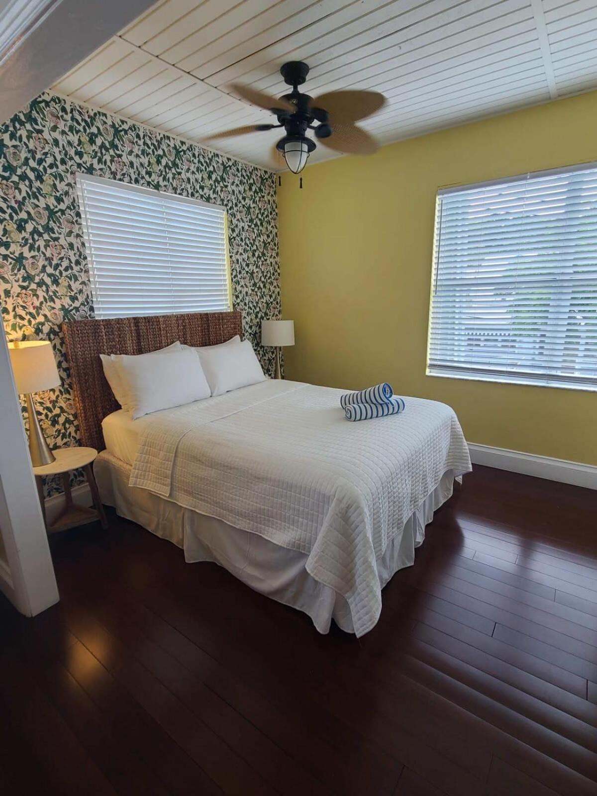 Apartment Four On Duval Street W Parking And Pool *