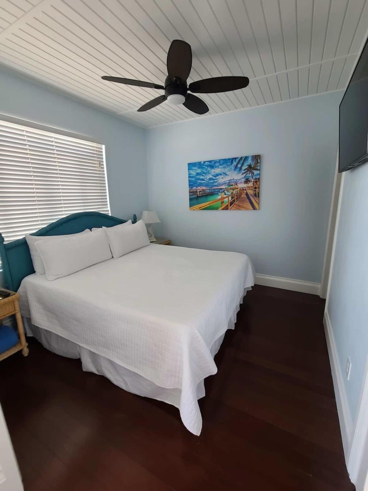 Apartment Four On Duval Street W Parking And Pool *