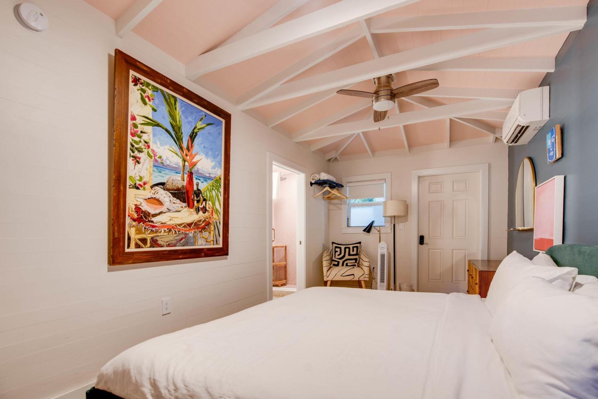 Carriage House At Grand Maloney *