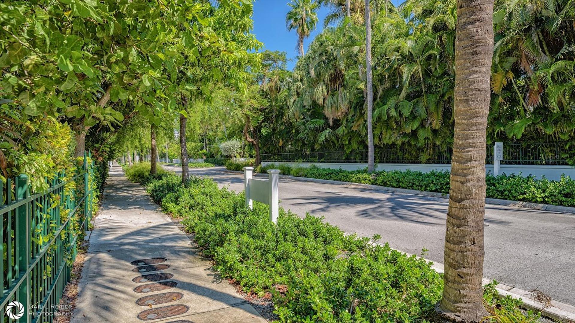 Bahama By Last Key Realty Key West