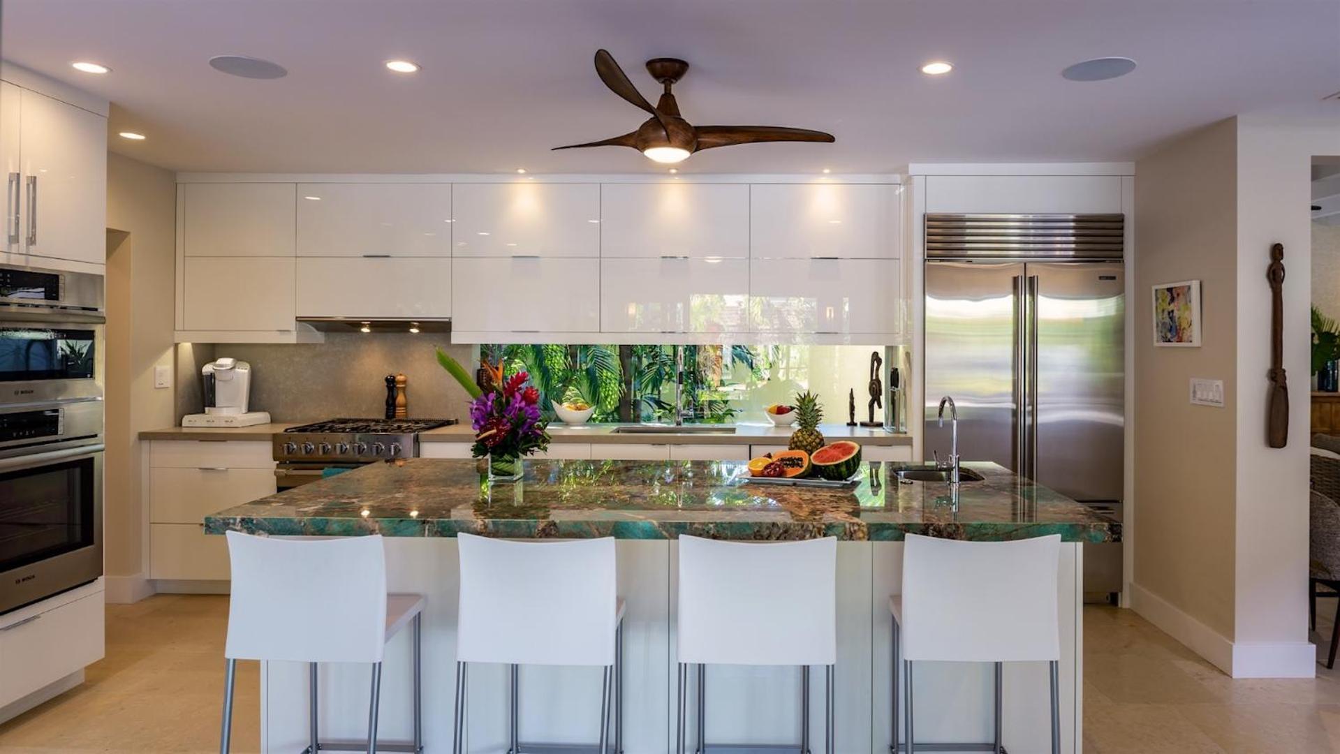 Holiday home The Polynesian House Bylast Key Realty